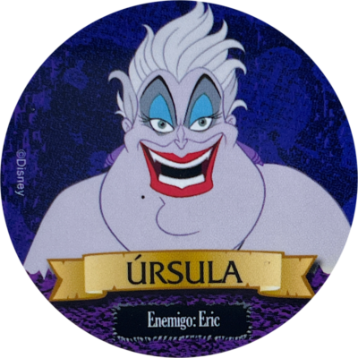 Disney Heroes & Villains | 32 Disney Heroes & Villains | 32